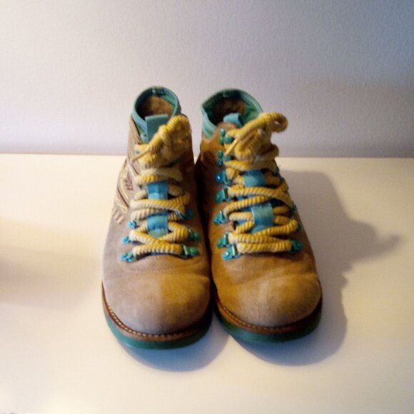 Hush Puppies Southwestern Look Tan Suede/Teal Accents/Embroidery Ankle Boots - Picture 3 of 5